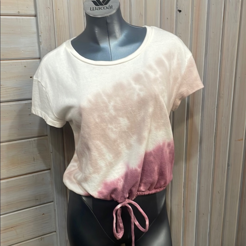 a.n.a Cream and Pink Crop Tie Front T-Shirt